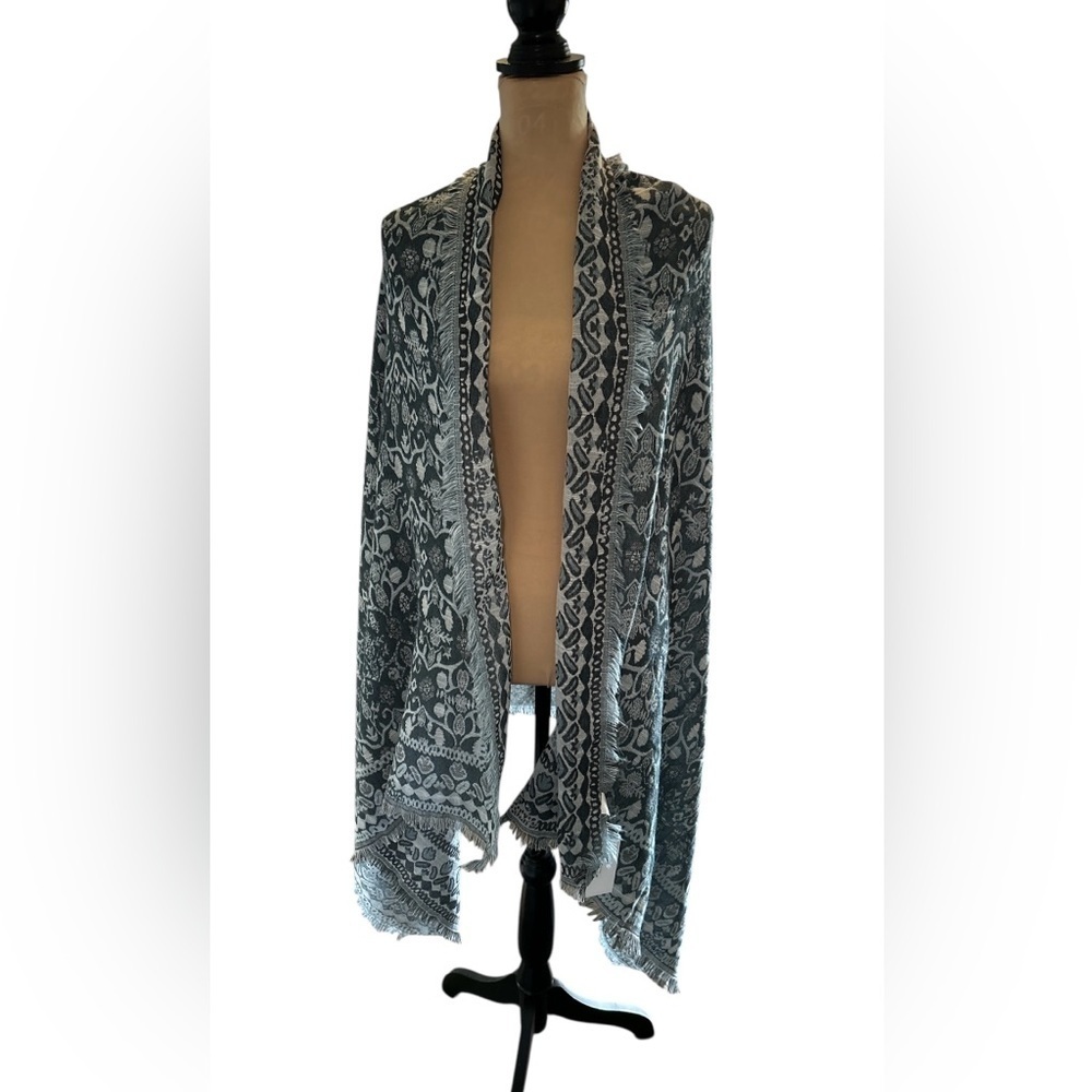 NWT Tickled Pink Nepal Tapestry Shawl Scarf Teal Comfortable Woven Size 78 x 38.